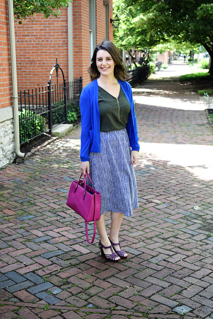 Sharing what's in my bag with Wrigley's Extra Gum. To see the full post head to AnExplorersHeart.com