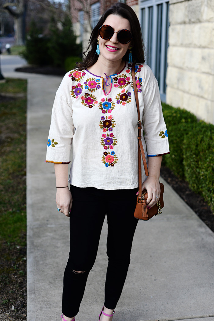 Spring Mexican Top on AnExplorersHeart.com